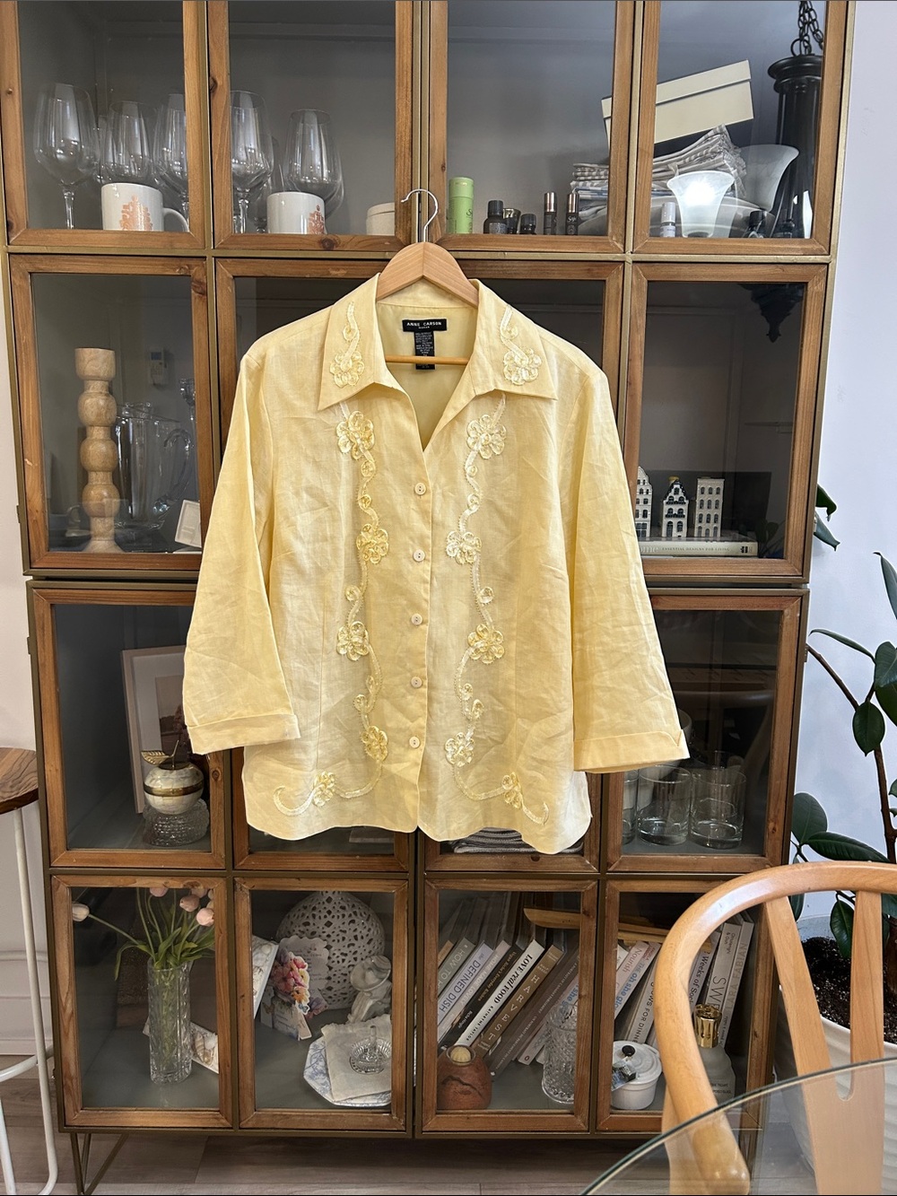 Vintage Anne Carson 100% Linen Yellow Embroidered Linen Button-Up Top